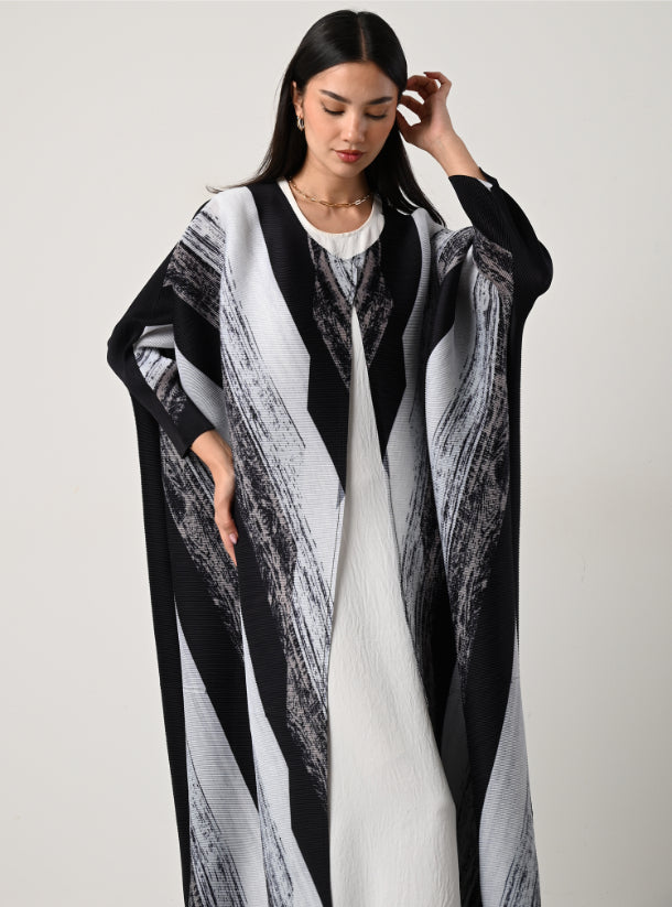 FAB121 - Bisht Pleats Abaya