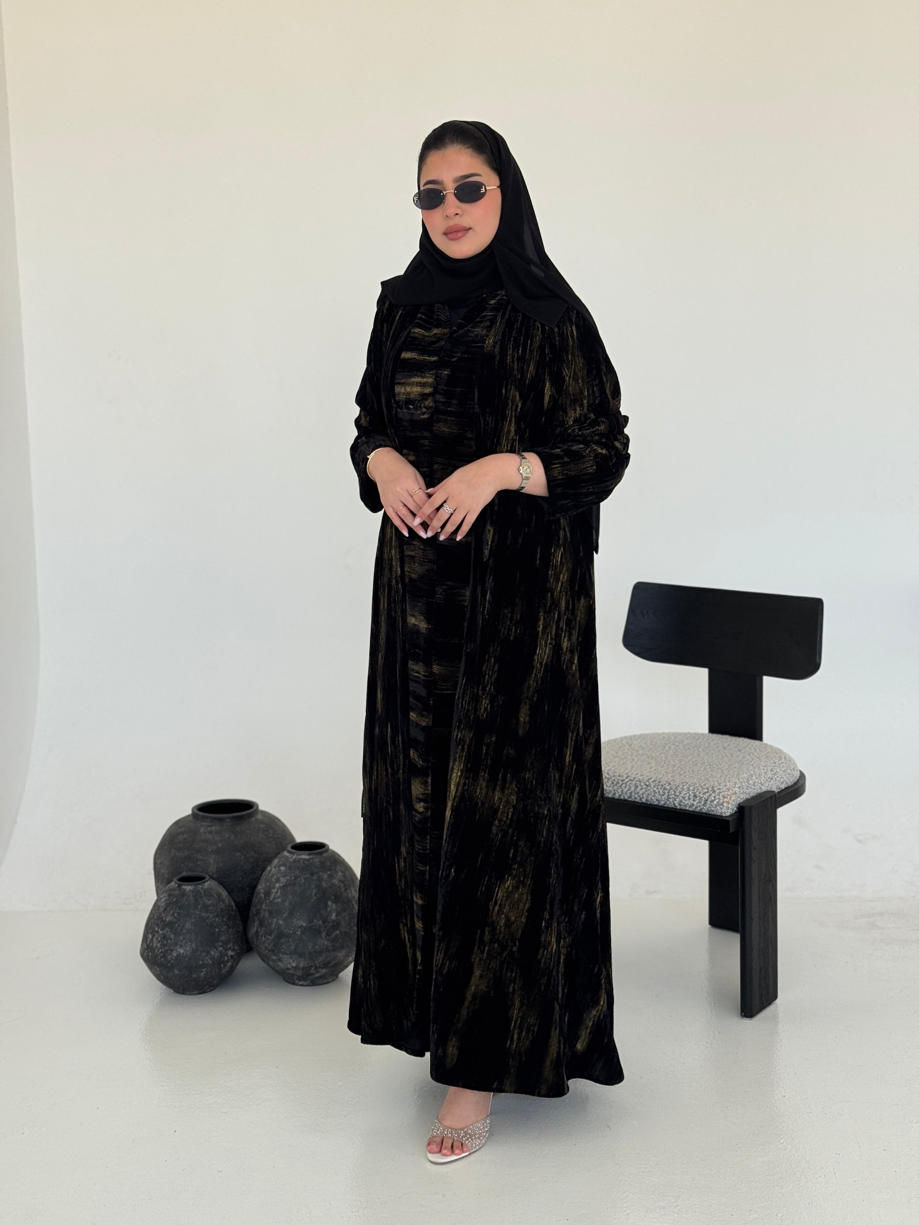 FAB234- Black & Gold Marble Velvet A-Cut Abaya