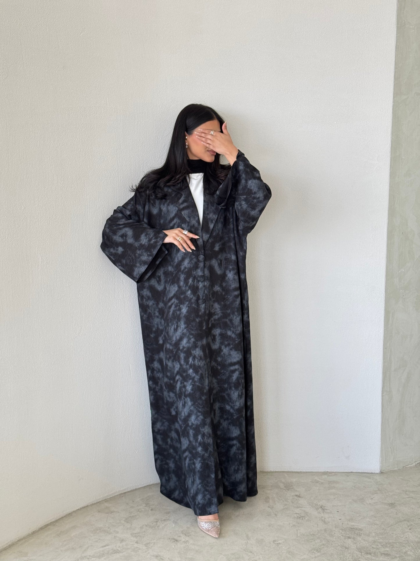 READY TO SHIP- FAB178- Black Silver Tie-dye Blazer Cut Abaya