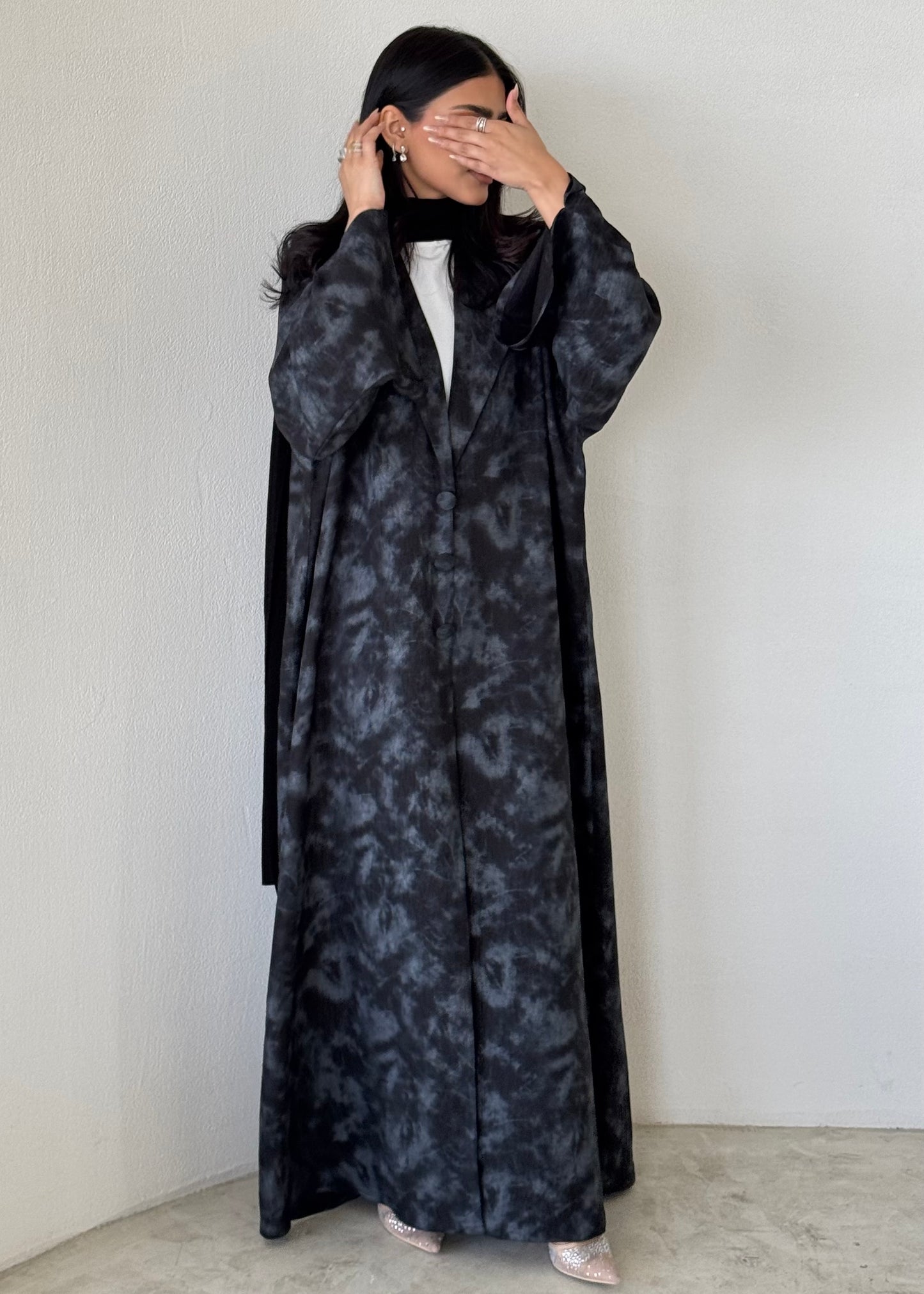 READY TO SHIP- FAB178- Black Silver Tie-dye Blazer Cut Abaya