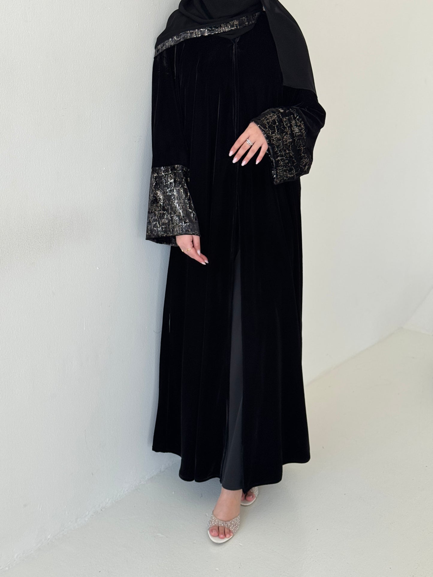 FAB244-Silver Metallic Black Velvet Abaya with Metallic pipping headscarf